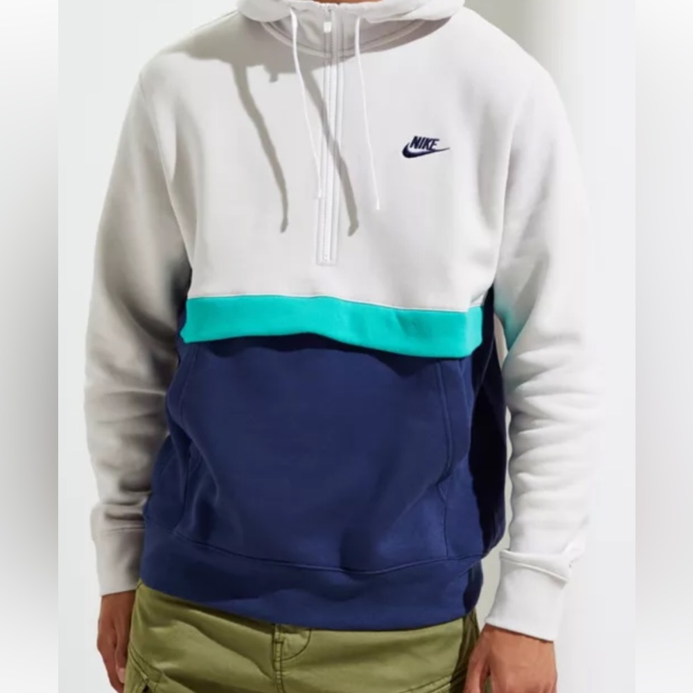 Nike men’s pullover